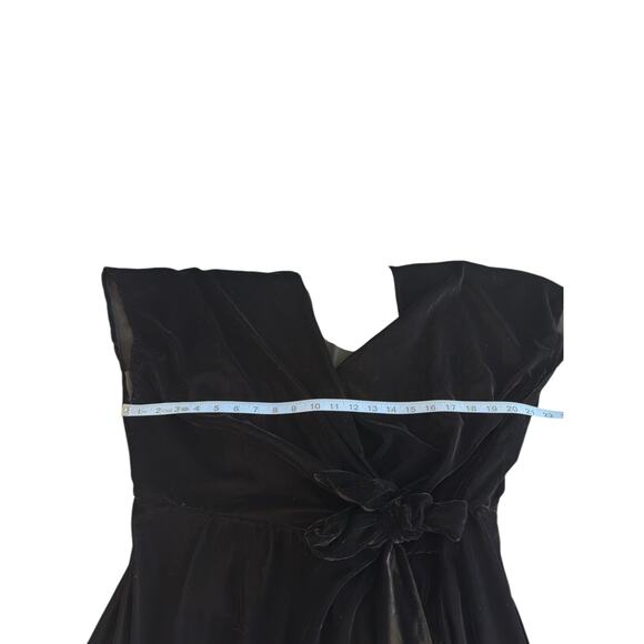 Lauren Ralph Lauren Women's Black Velvet Tie Waist Cocktail Hour Dress Size 14 - Picture 8 of 10